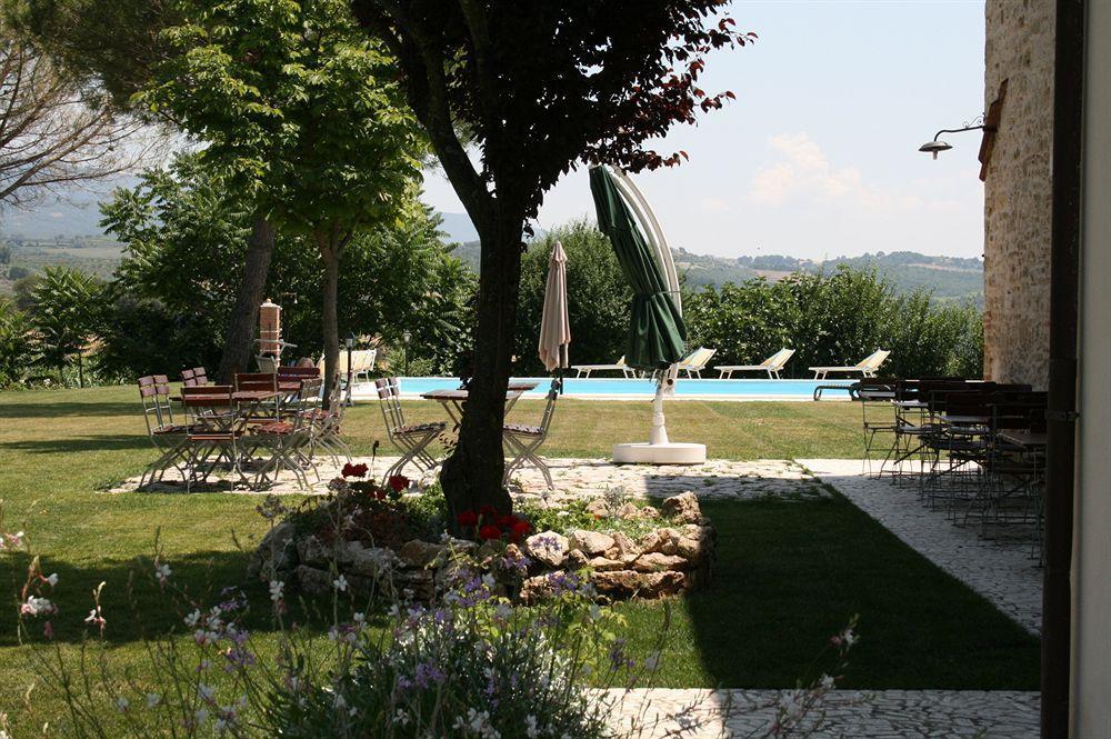 Entropia Ristorante Country House Todi Extérieur photo